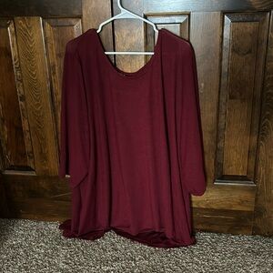 Red 3/4 sleeve sweater